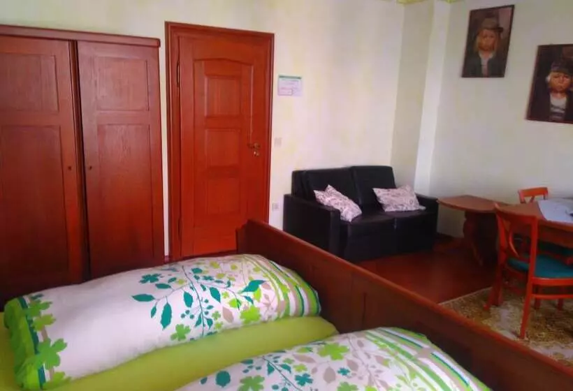 Отель Alte Kornbrennerei Gbr