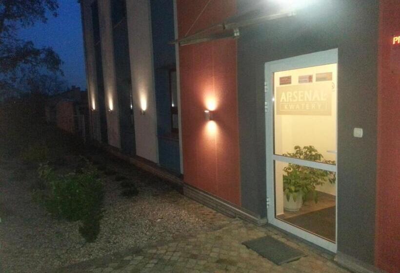 בית מלון כפרי Arsenał Kwatery