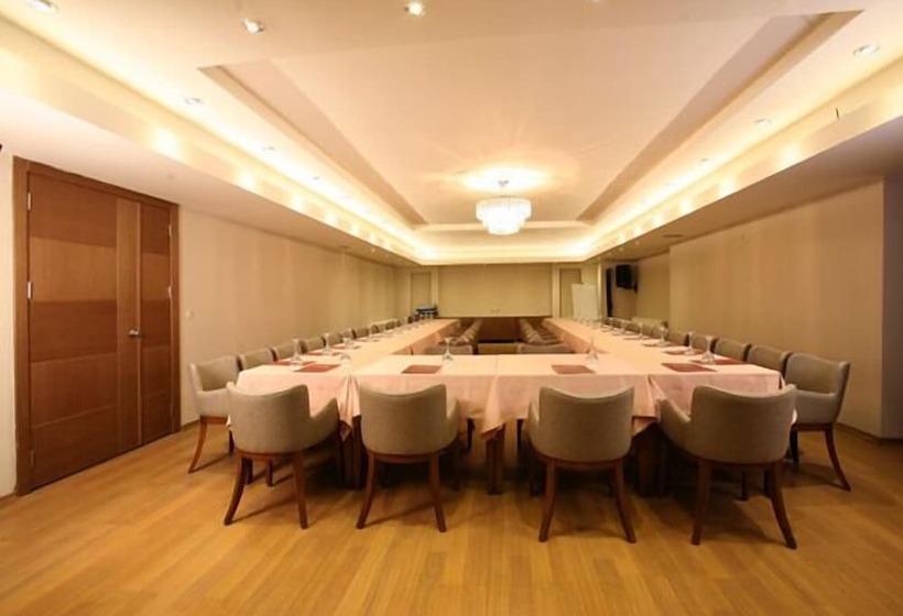 酒店 Baliktasi City