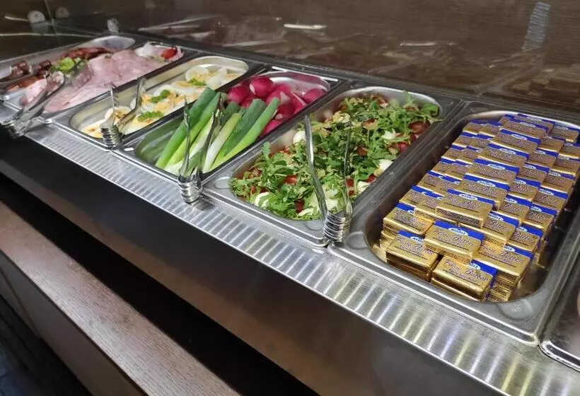 Bassiana Hotel Es Etterem