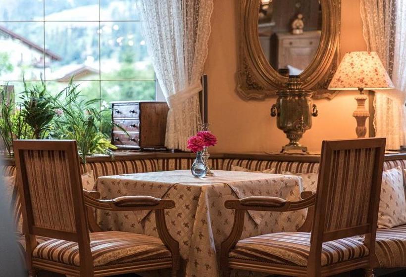 Отель Belvedere Dolomites Flower