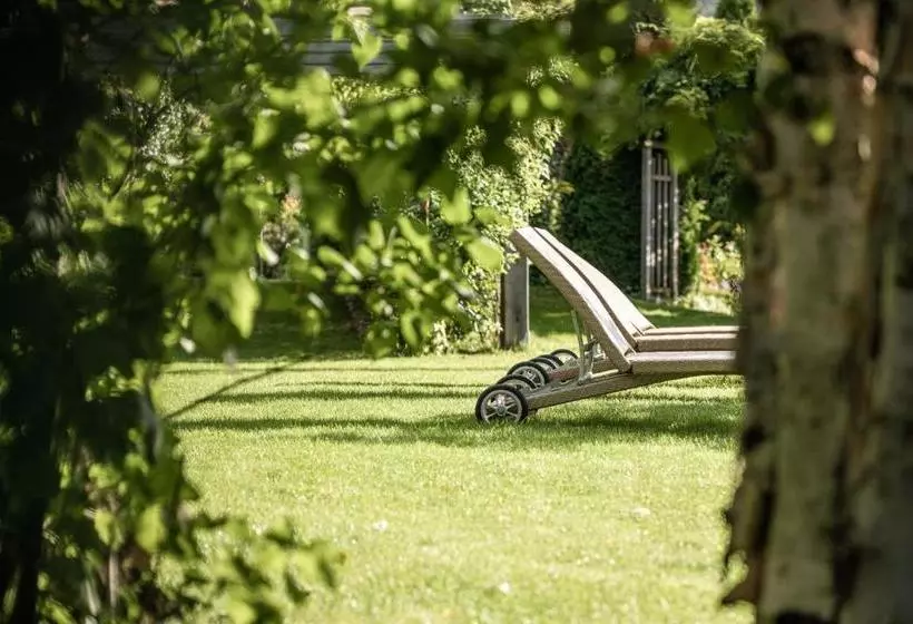 Hotel Belvedere Dolomites Flower