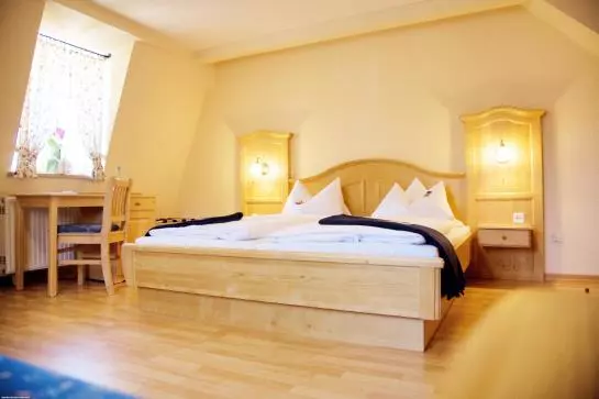 펜션 Brauerei-gasthof Goldener Löwe