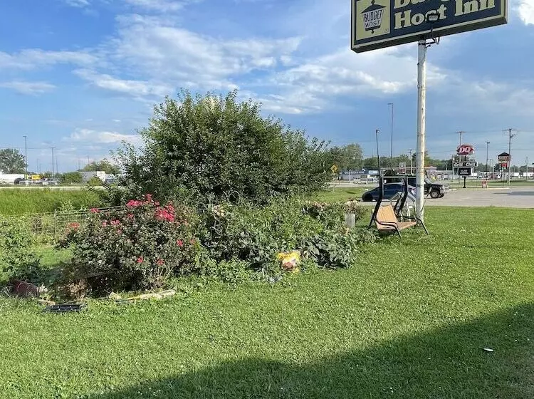 ホテル Budget Host Inn