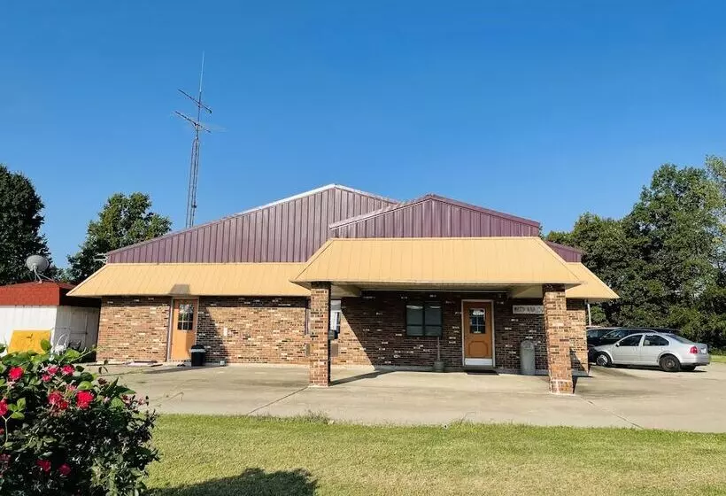 ホテル Budget Host Inn