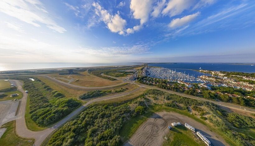 ホテル Center Parcs Port Zélande Beach