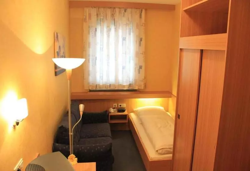 בית מלון כפרי City  Schönleber