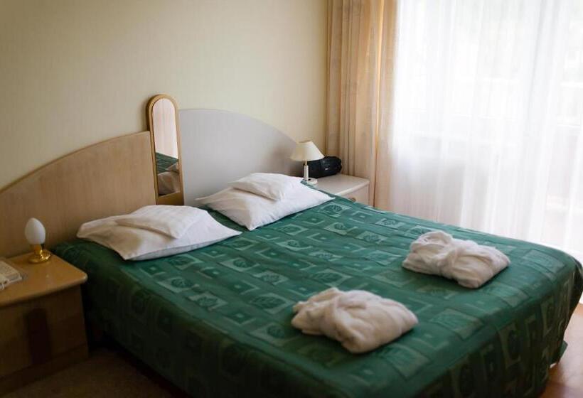 هتل Geovita Krynica Zdroj