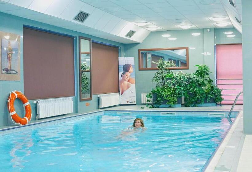 هتل Geovita Krynica Zdroj