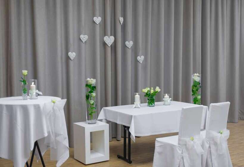 ホテル Impresja Art Resort