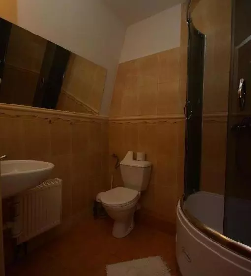 Szálloda Prohibicja Peter's Pub