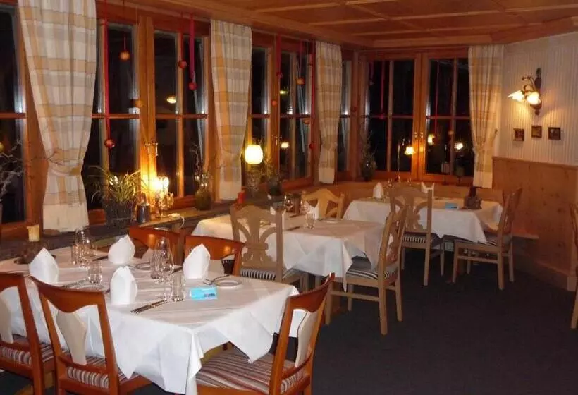 호텔 Restaurant Café Rapp