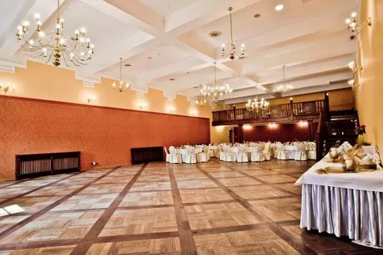 ホテル Stara Szmergielnia