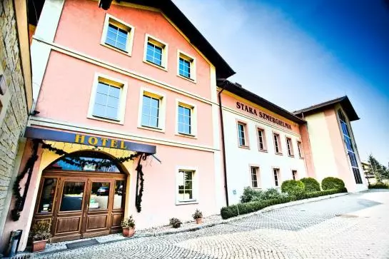 ホテル Stara Szmergielnia