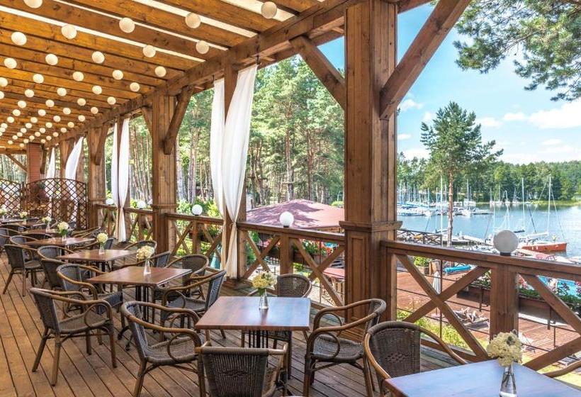 בית מלון כפרי Tajty