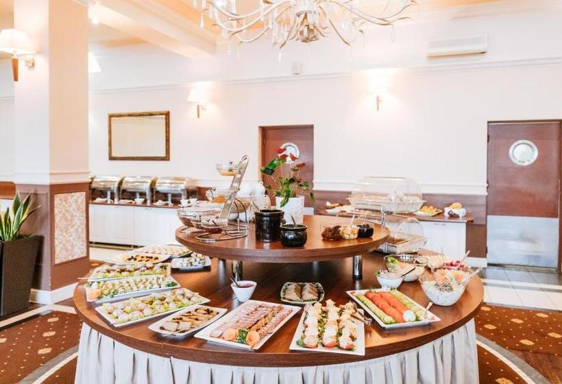 בית מלון כפרי Tajty