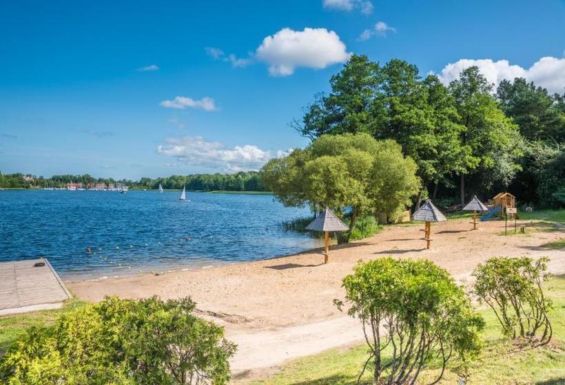 בית מלון כפרי Tajty