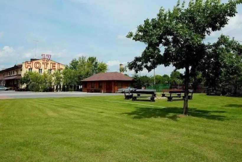 Usługi Hotelowe 17 Zwiedzanie Muzeum Kresów Gratis