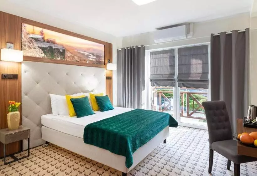 هتل Verde Montana Wellness & Spa