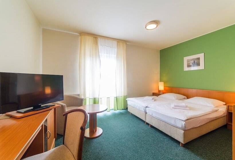 ホテル Villa Taaakaryba