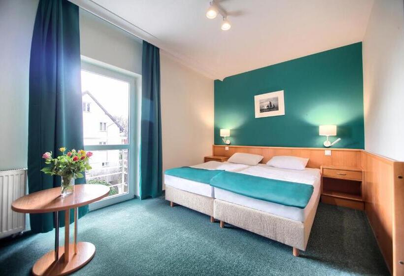 ホテル Villa Taaakaryba