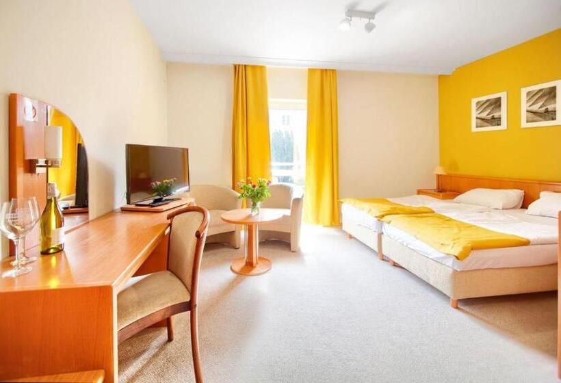 ホテル Villa Taaakaryba