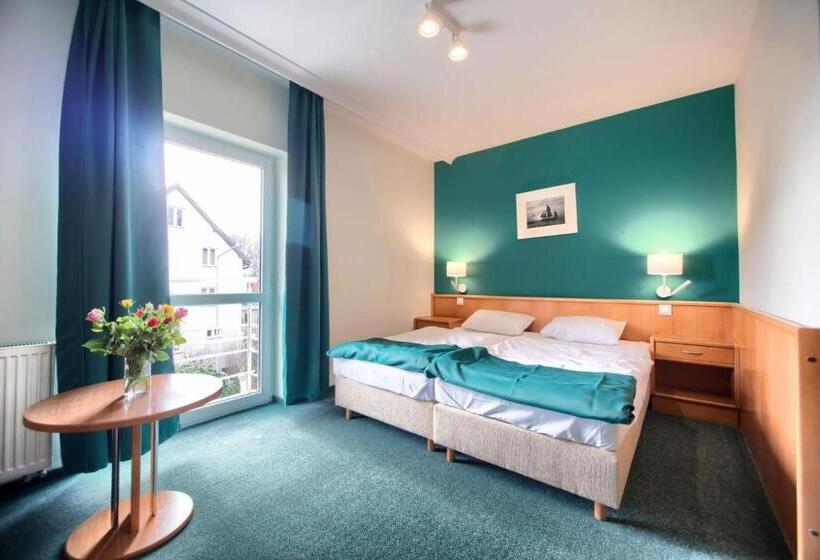 ホテル Villa Taaakaryba