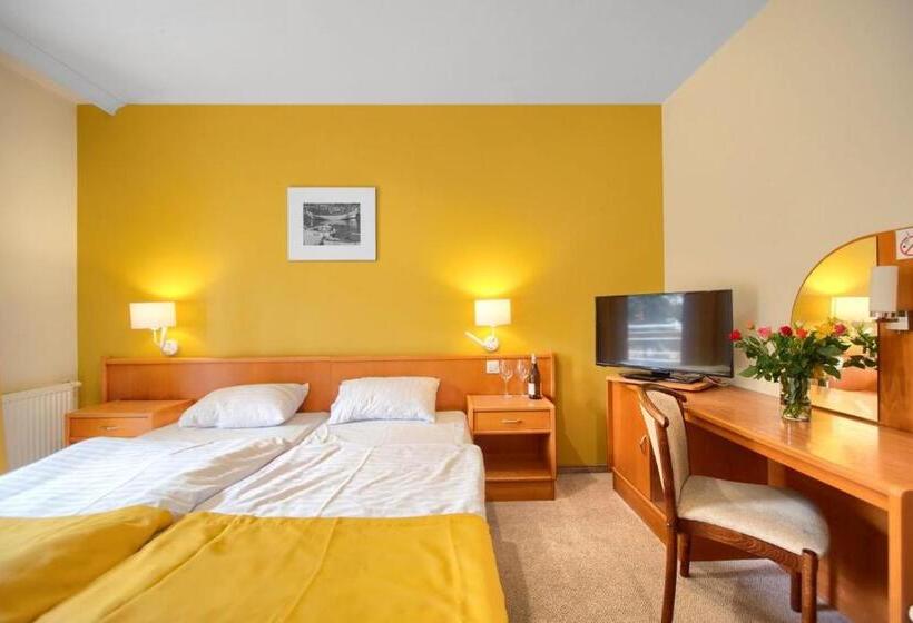 ホテル Villa Taaakaryba