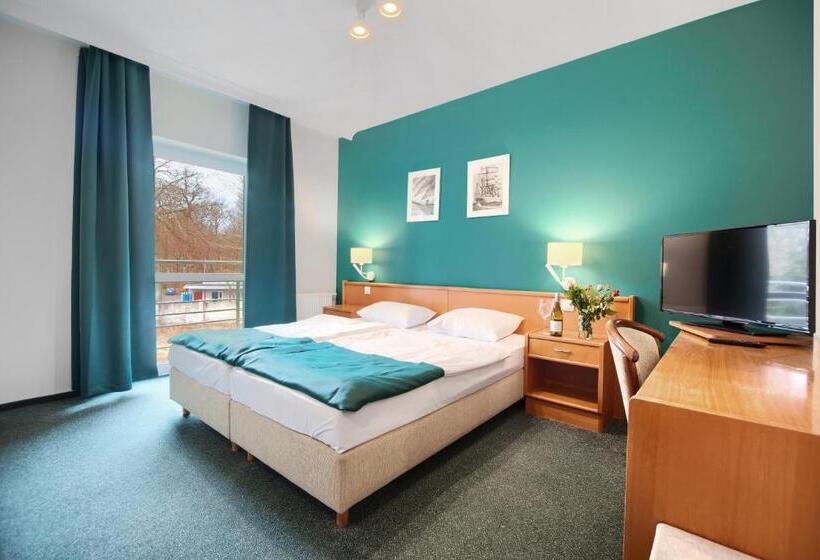 ホテル Villa Taaakaryba