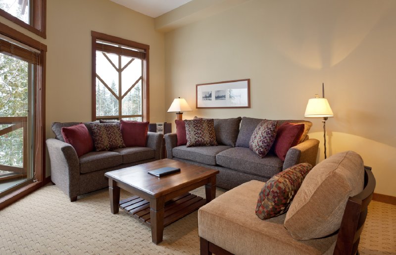 Hotel Whistler Premier