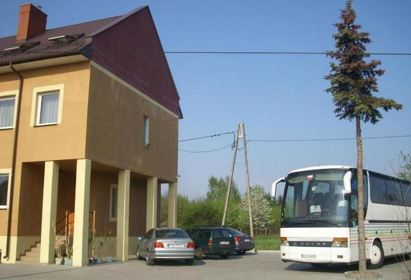 هتل Zajazd Pułaskiego