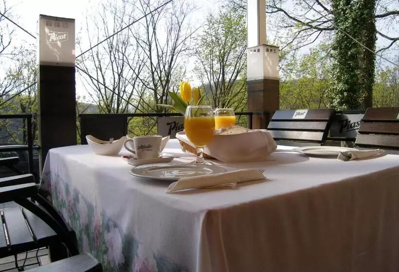 בית מלון כפרי Zamkowy