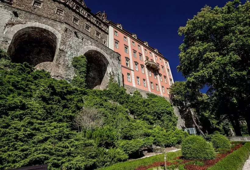 בית מלון כפרי Zamkowy