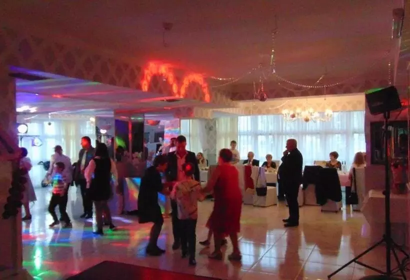 בית מלון כפרי Zbyszko