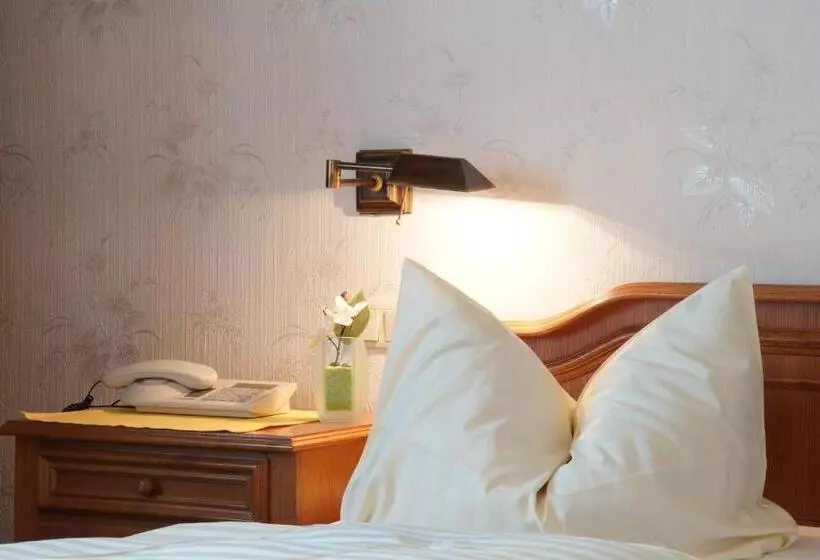 ホテル Zum Schiffchen