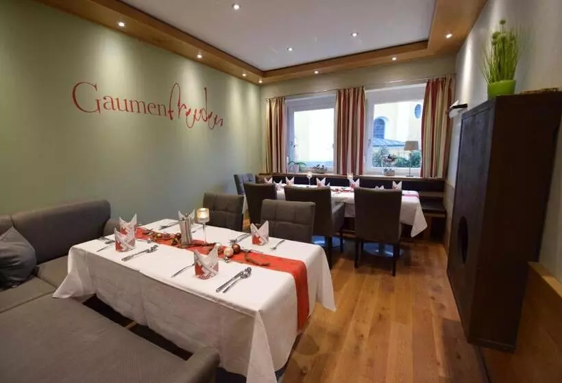 فندق Zum Waldnaabtal