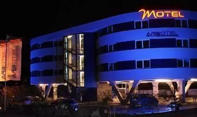 Motel Arbotel 24h Self Check In