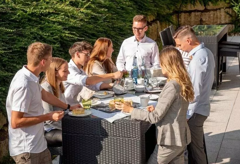 펜션 & Restaurant Post