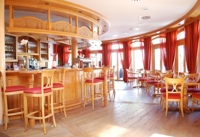 Пансион & Restaurant Post