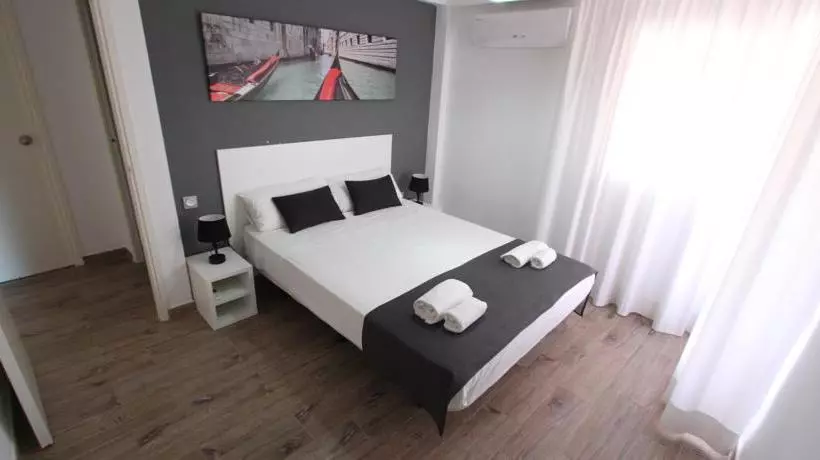 Click&booking Apartamentos Skorpios