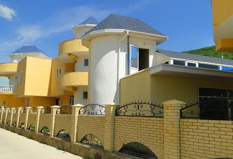 ホテル Dolce Vita