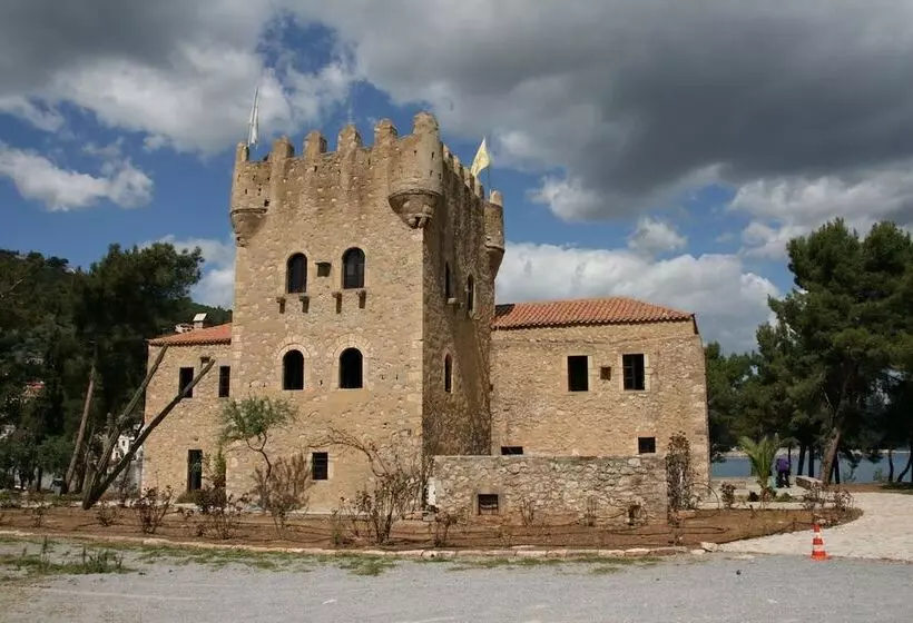 Hotelli Elaionas Studios