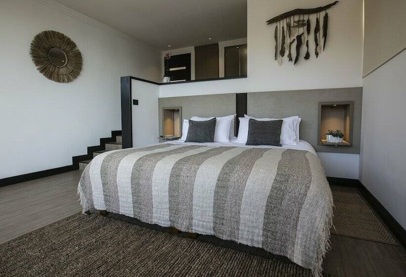 Отель Pura Lodge