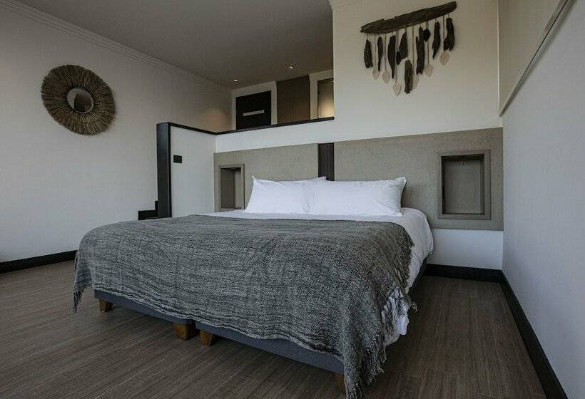 Отель Pura Lodge