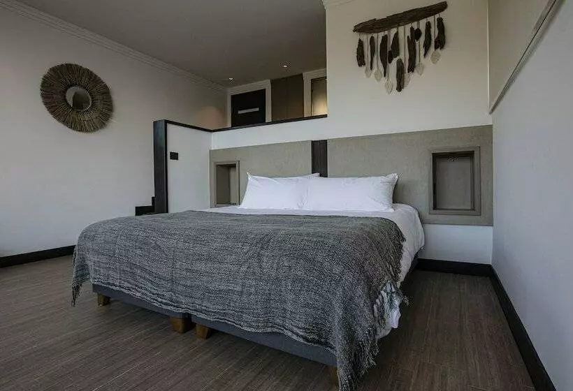 ホテル Pura Lodge