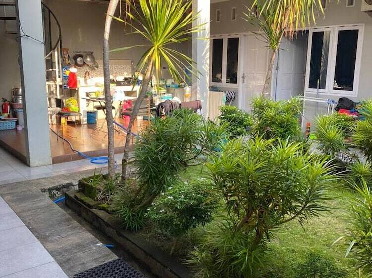 پانسیون Gajah Homestay