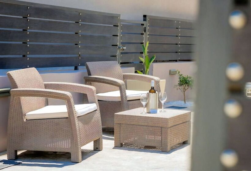 پانسیون Nikos & Maria Studios Ii