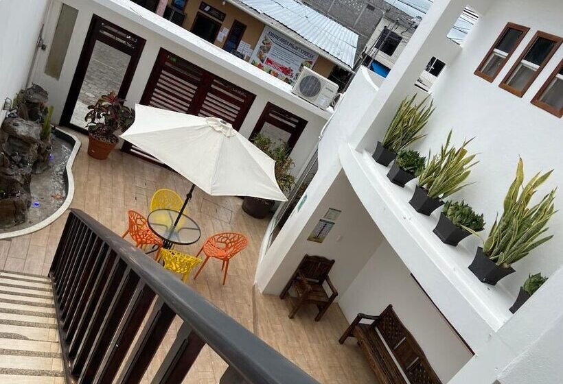 Hostal Carpao Lodging