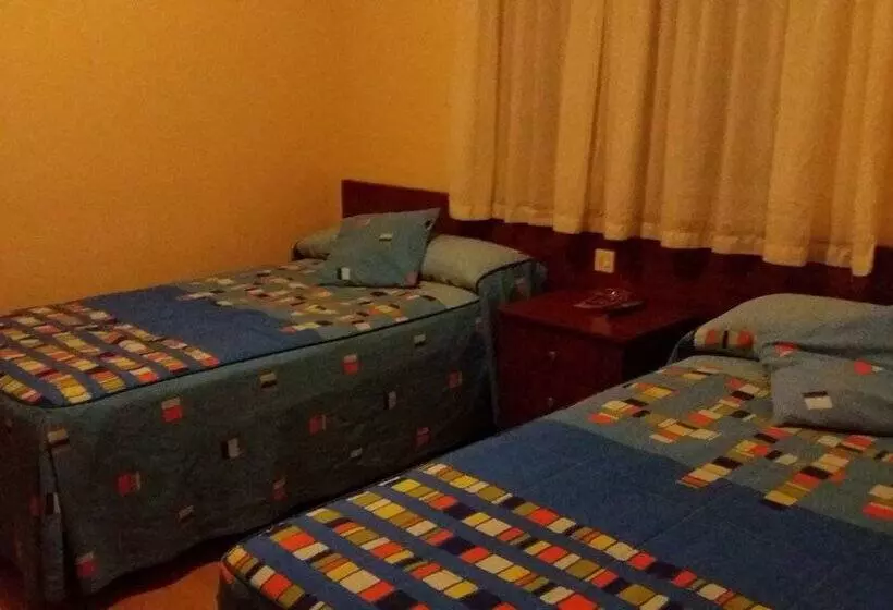 Hostal Restaurante Delfin