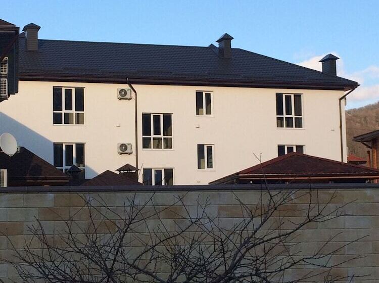 هتل Family Stories